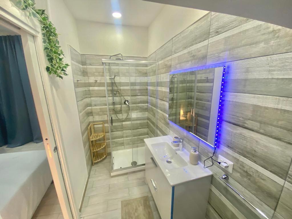 B&B Daniel Napoli Bagian luar foto